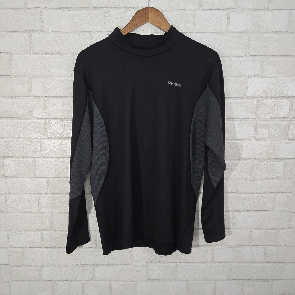 Reebok‎ black athletic long sleeve top
